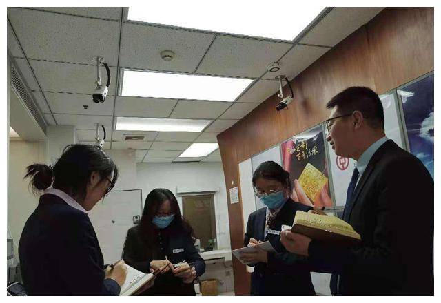 2014年，浙江大妈发现银行漏洞，骗走上亿巨资，最终结果如何？