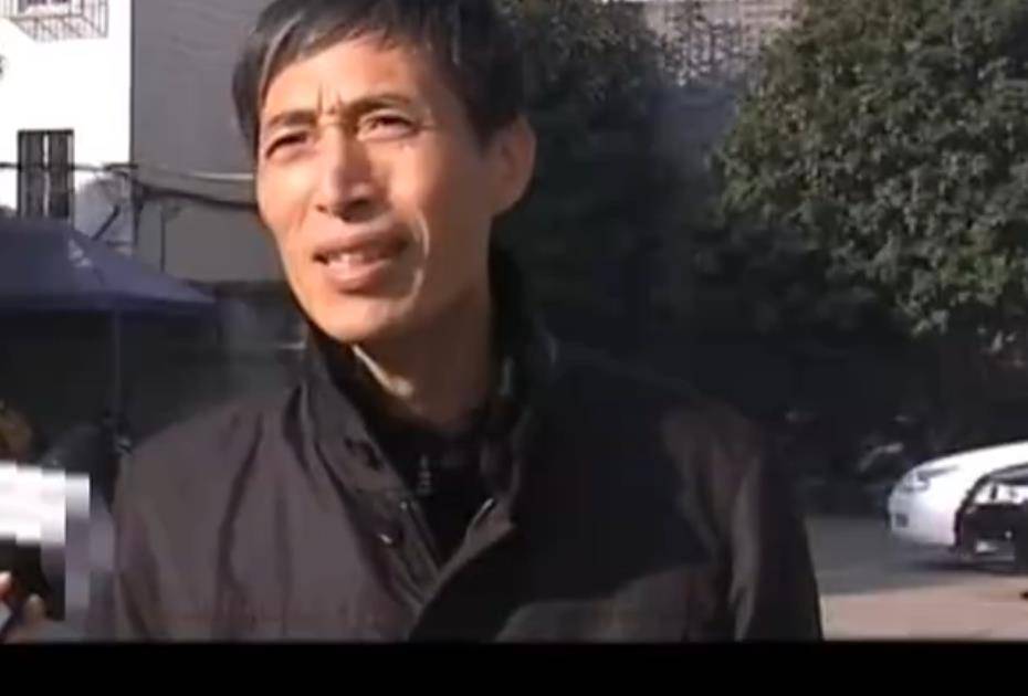 2014年50岁女富商发现银行漏洞，盗取银行5亿资金，最终结果如何