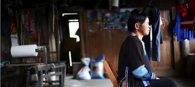 16岁的她因长相灵动，被印张人民币上！如今现状如何？快来瞧瞧！