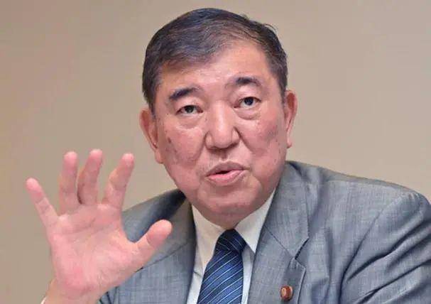 高层互动释放积极信号，日本首相来华要谈件事，美国也得靠边站