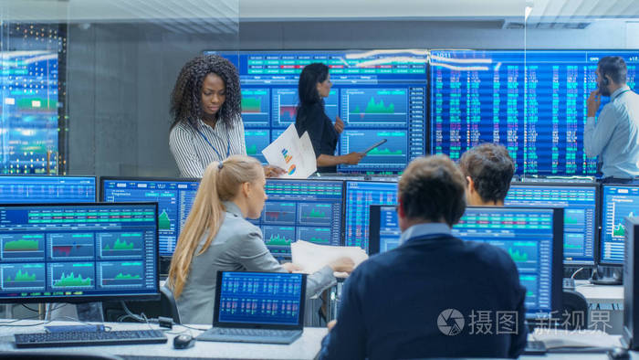 证券交易商(国家证券交易平台)