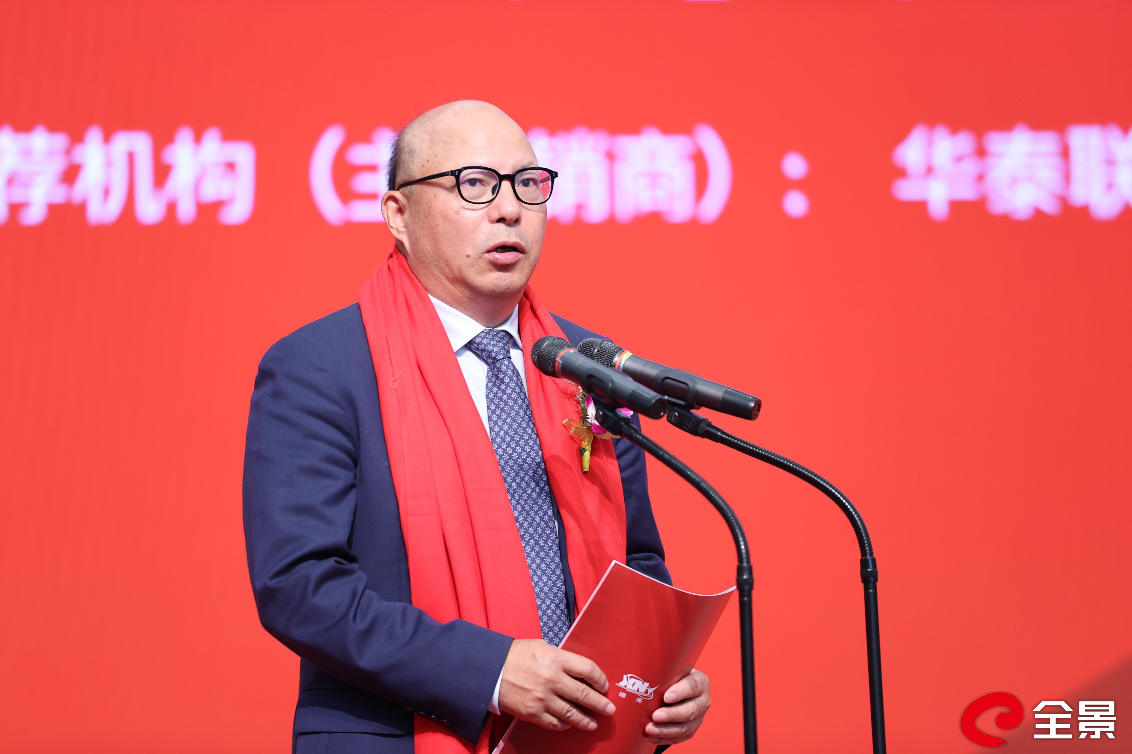 中信证券董事长(中信证券董事长张佑君级别)