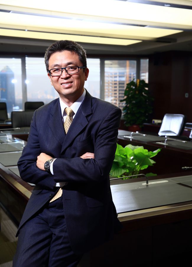 中信证券董事长(中信证券历任董事长名单)